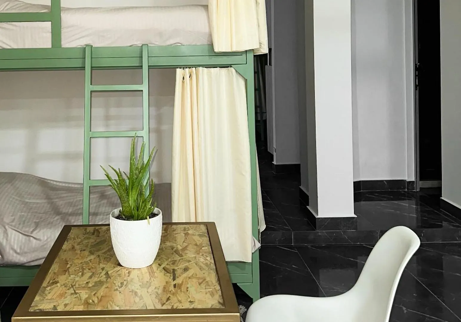 Canarin Hostel Shkoder
